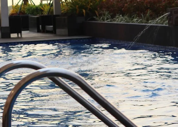Barefoot Sanctuary At The Coast Apartahotel 3*